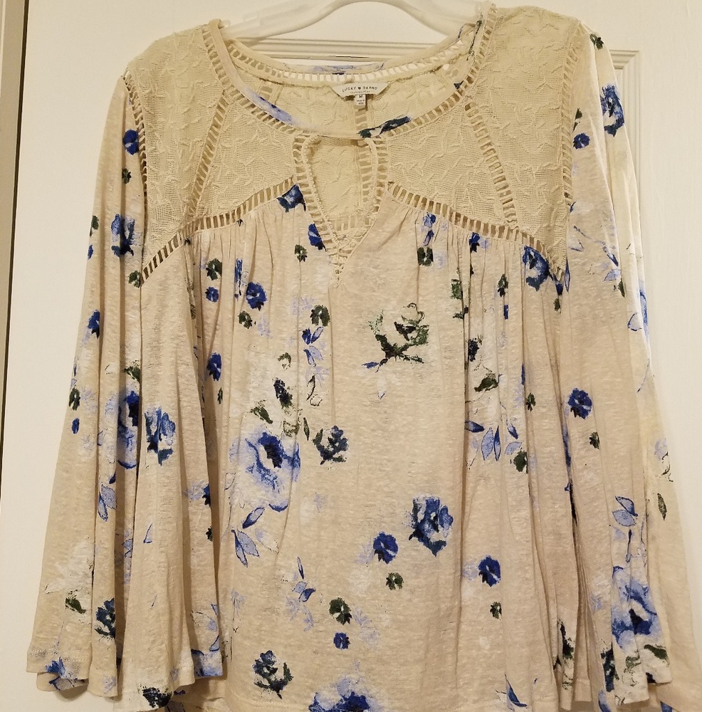 Floral top